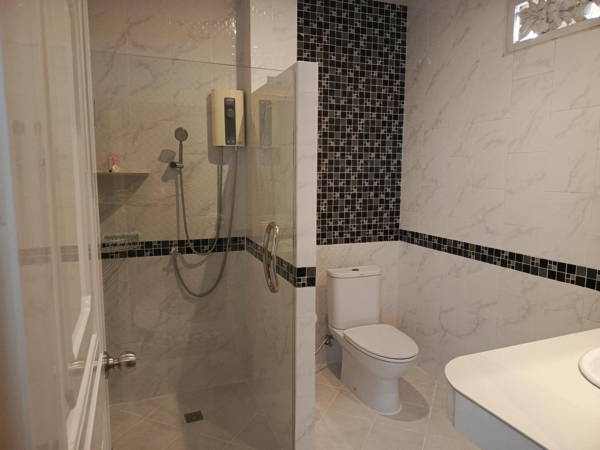 Klong Muang Beach Apartment Екстериор снимка